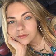 Profesora de biología con muchísimas ganas de enseñar lo bonita que es esta ciencia